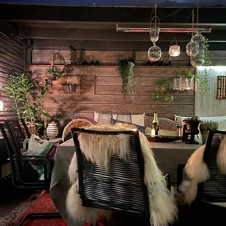 Sentrumsnaer Leilighet M/panorama Utsikt, Gode Solforhold Og Flott Uteomrade Apartment Stavanger