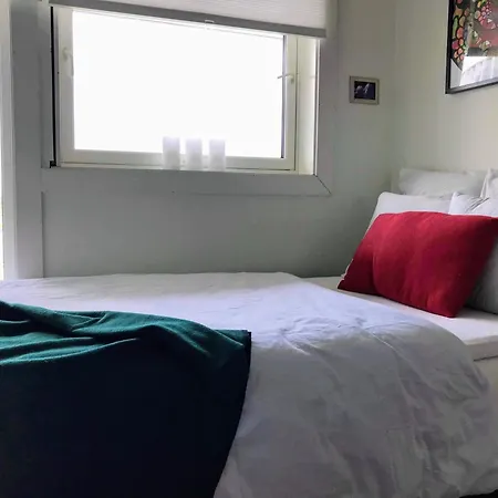Sentrumsnaer Leilighet M/panorama Utsikt, Gode Solforhold Og Flott Uteomrade Apartment *