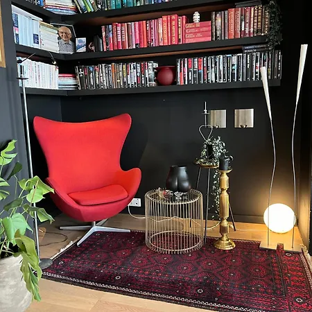 Apartment Sentrumsnaer Leilighet M/panorama Utsikt, Gode Solforhold Og Flott Uteomrade *